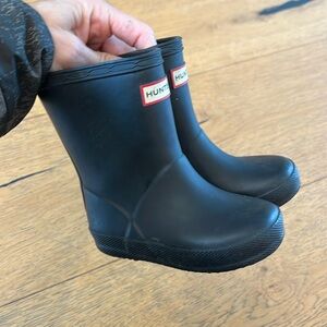 Hunter rain boots for kids. Used a few times